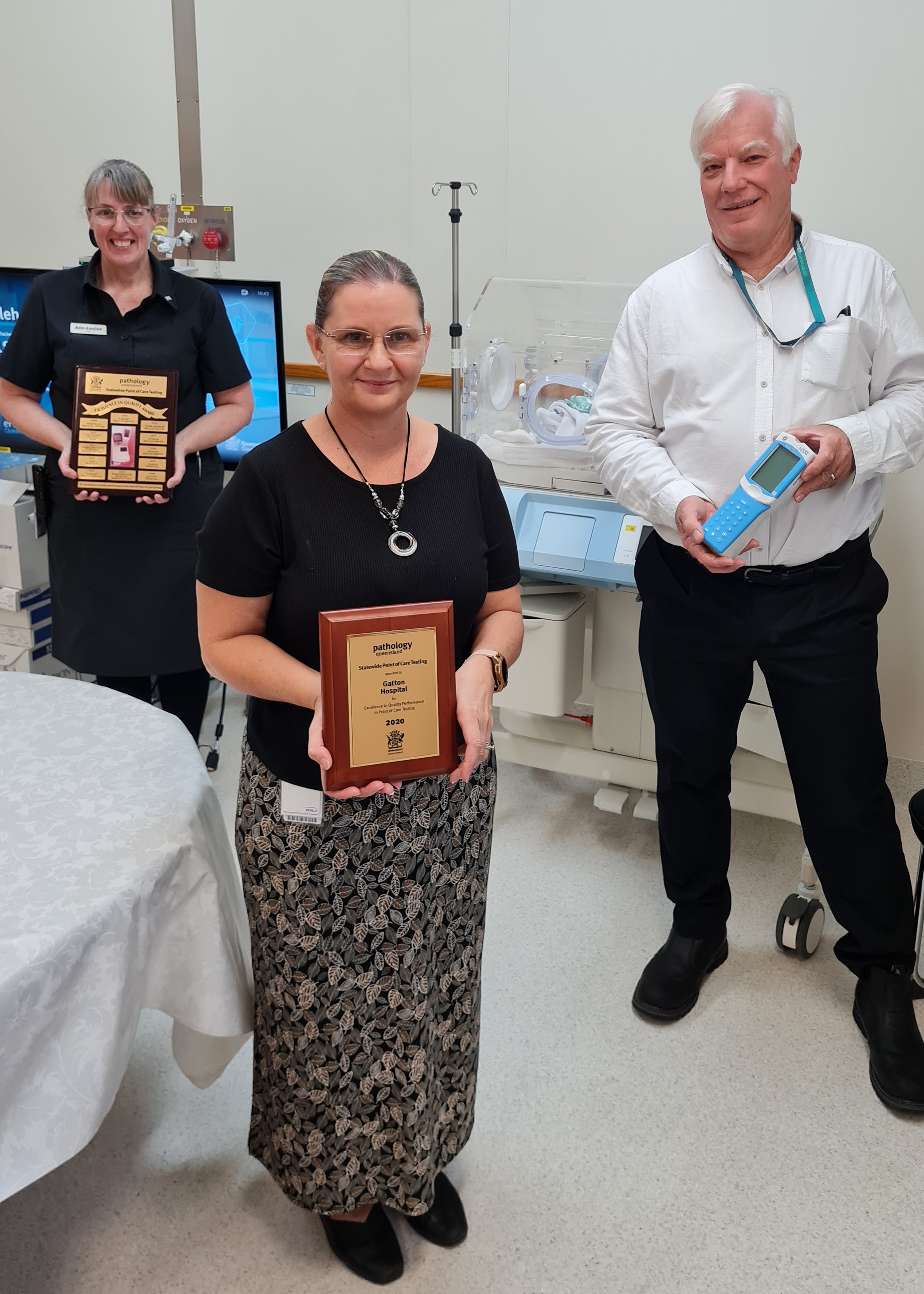 Gatton Hospital's Ann-Louise Adams and Deb Woods with Pathology Queensland Point of Care Super Cameron Martin